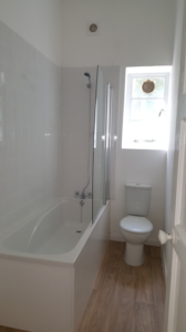 Fresh modern white suite in Regency bathroom